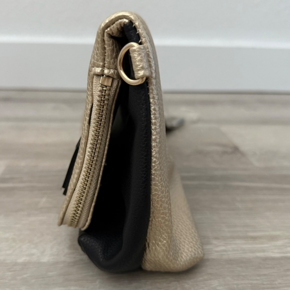 VERSACE Authentic NWOT Black and Gold Parfume Clutch/Bag - Picture 5 of 15